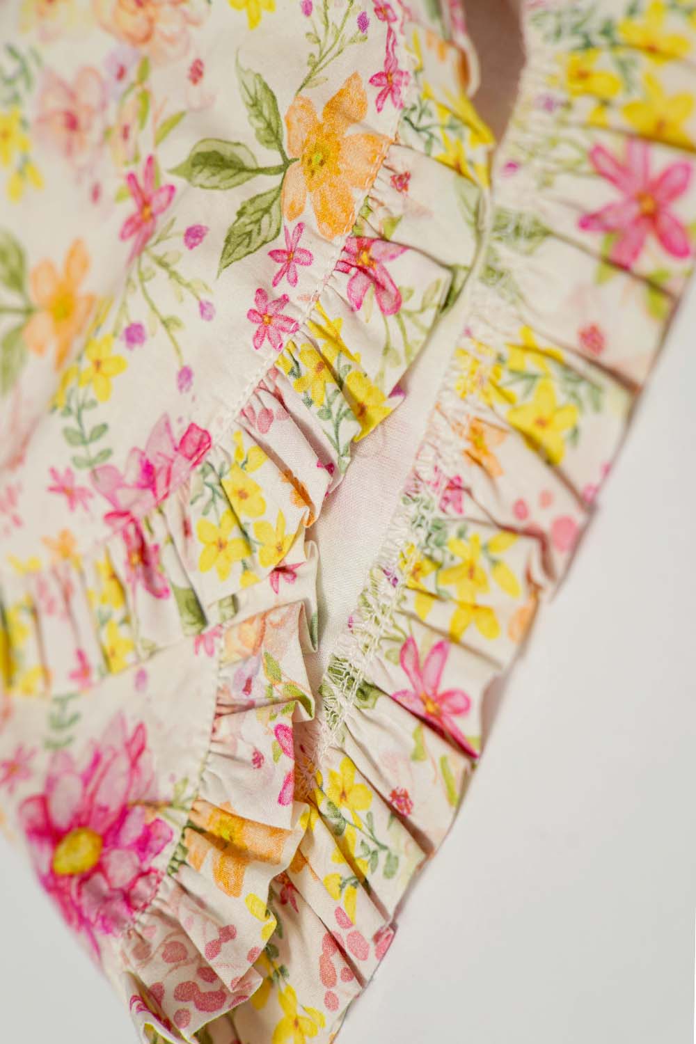 Puff sleeve tee & Shorts for girls