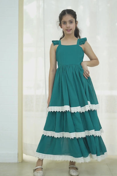 Girls Flared Dress: Kids Fashion trends